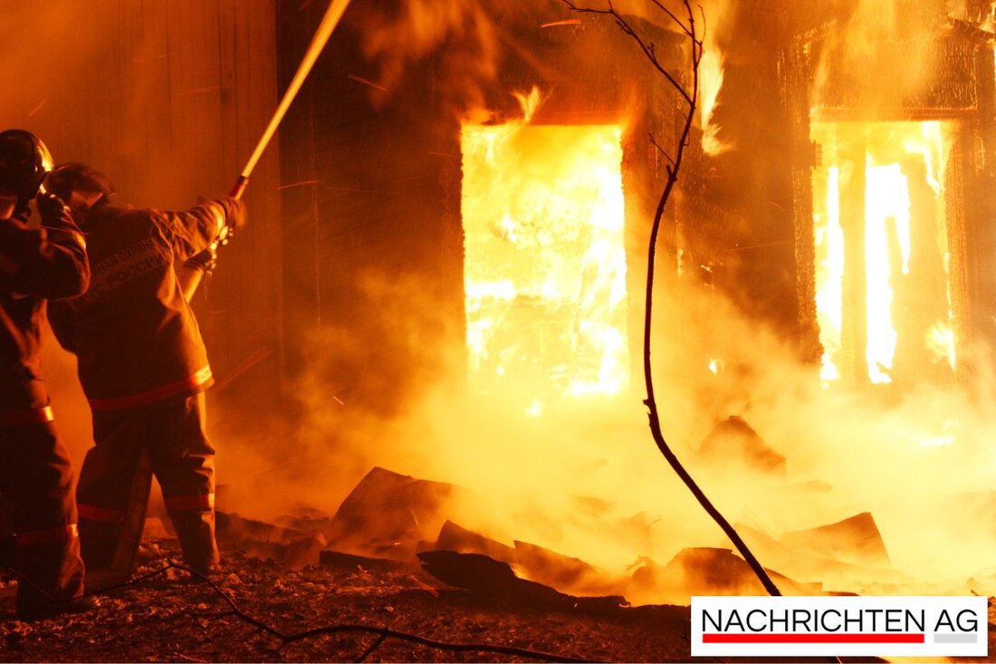 Ein Großbrand in der Recycling-Anlage Rossbacher zwingt Tirol zur Warnung: AT-Alert für Nikolsdorf und umliegende Gemeinden aktiviert.