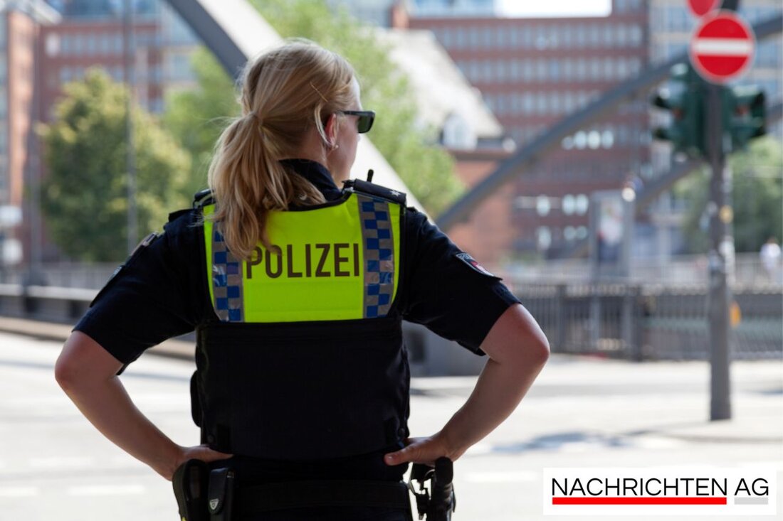 Einsatz in Wien-Mitte: Bombendrohung evakuiert "The Mall". Polizei durchsucht das Gebäude, zahlreiche Kräfte vor Ort.