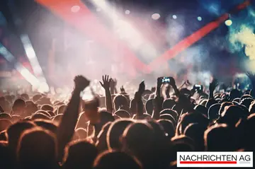 Calum Scott begeistert 3.500 Fans in Wien mit Whitney-Houston-Duett